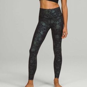 [NWOT] Lululemon Wunder Under High-Rise 28" Full-On Luxtreme Shine - Size 8